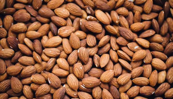 9 manfaat kesehatan berbasis bukti almond