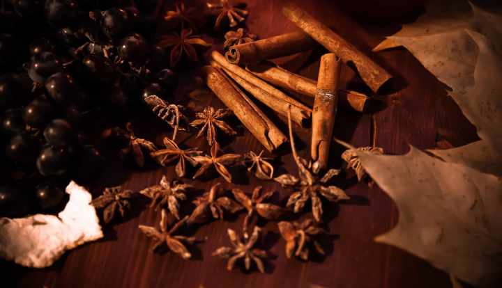 11 evidence-based health benefits of cinnamon