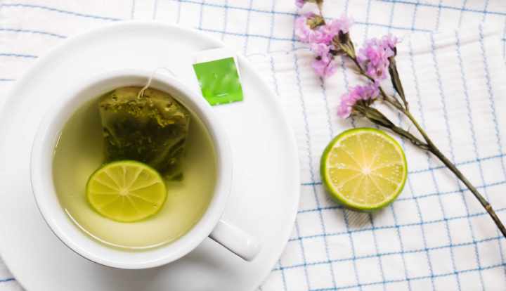 Health benefits of green tea with lemon