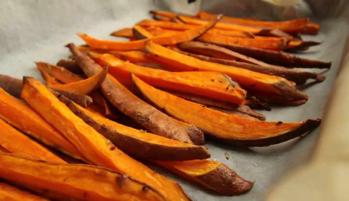 7 impressive health benefits of sweet potatoes