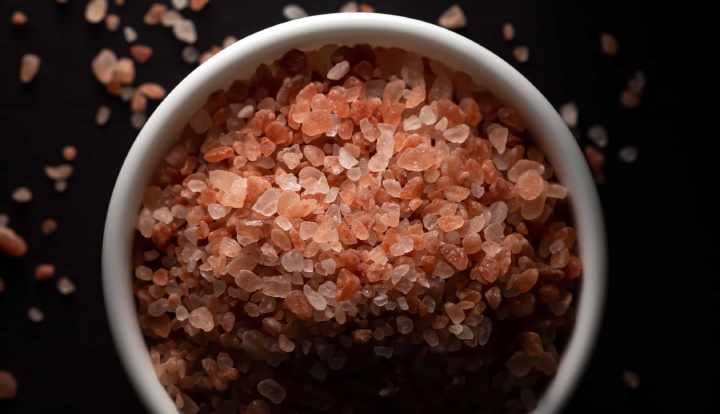 Is pink Himalayan salt better than regular salt?