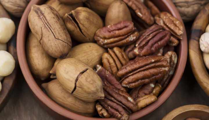Nötter med lågt kolhydratinnehåll