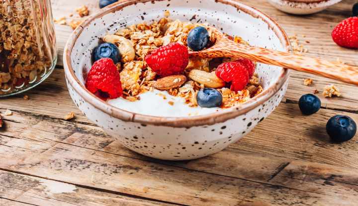 Muesli vs. granola: What’s the difference?
