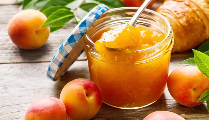 Pectin: Nutrition, types, uses, and benefits