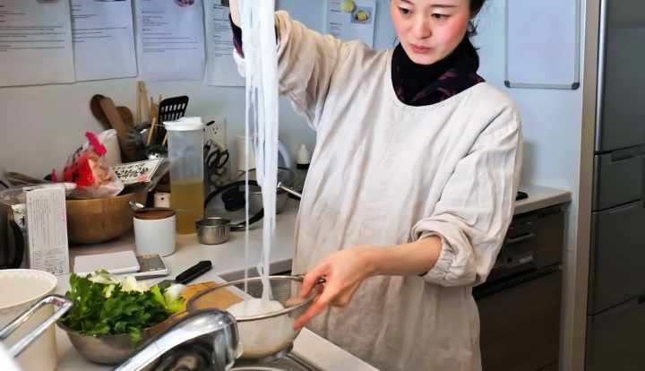 Shirataki noodles: The zero-calorie “miracle” noodles