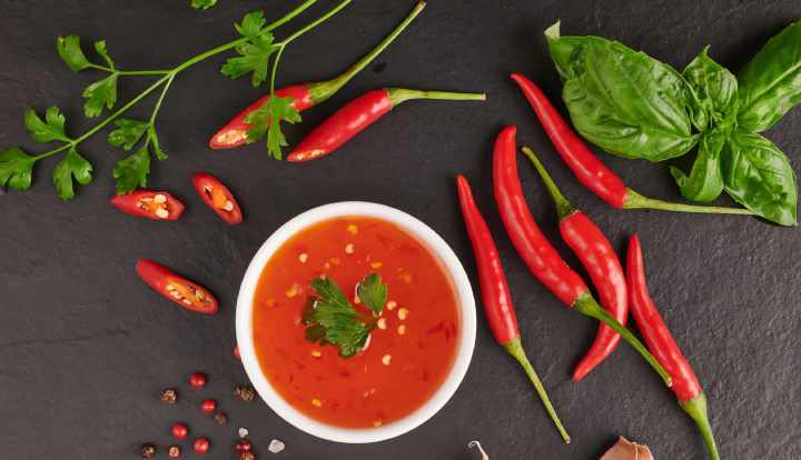 Can you eat spicy food while breastfeeding?