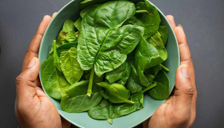 Spinach: Nutrition facts and health benefits