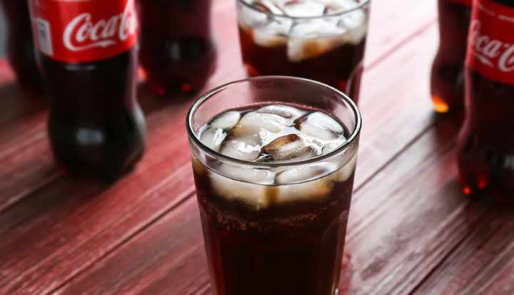 Tại sao soda có đường lại có hại cho bạn