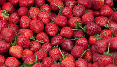 草莓：营养成分和健康益处