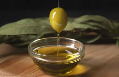 Drinking olive oil: Good or bad?