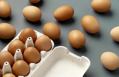 Wie man erkennt, ob Eier gut oder schlecht sind