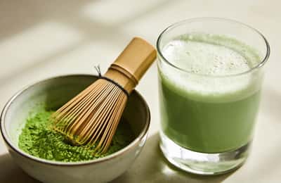 Caffeine trong Matcha: Bao nhiêu và tại sao cảm giác lại khác biệt