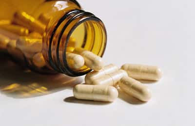 酪氨酸：好处、副作用及剂量指南