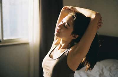 Kenapa Peregangan Terasa Enak? Ilmu di Balik Kepuasan Ini