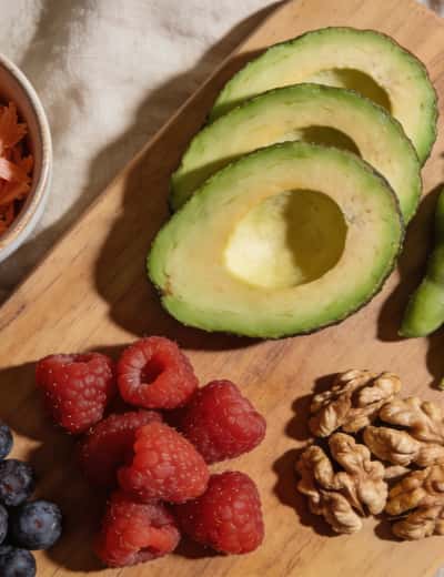 رژیم غذایی دوران پیش از یائسگی: برای کنترل علائم چه بخوریم