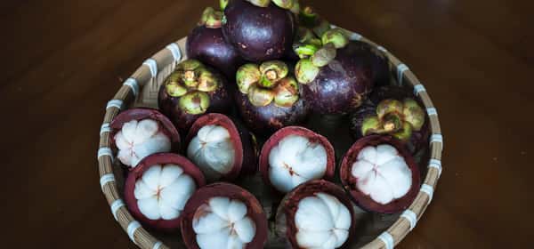 Mangosteen: Health benefits, and how to eat it