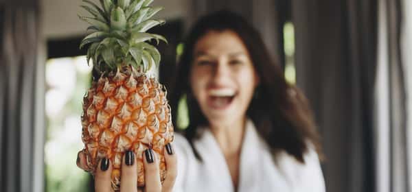 Health benefits of pineapple for a woman