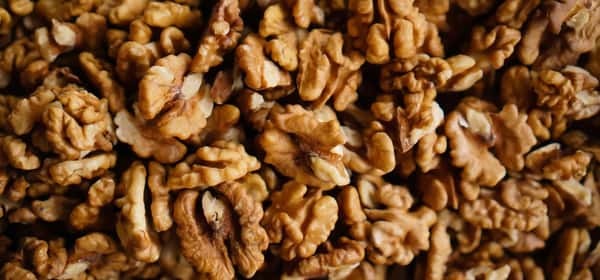 Польза грецких орехов для здоровья