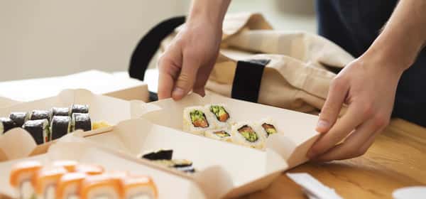 Hvor lenge varer rester av sushi?