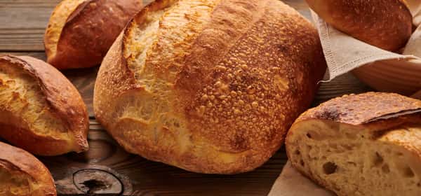 Sourdough bread: Nutrients, benefits, and recipe