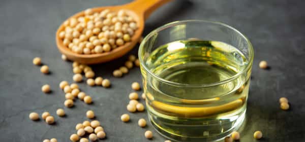 Soybean oil: Health benefits, uses, and downsides